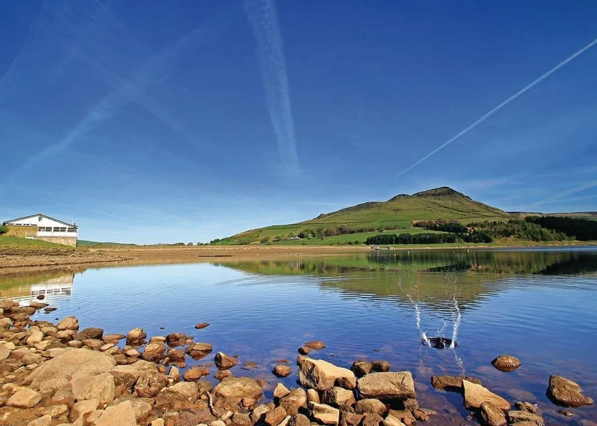 Dovestone Holiday Park Hotel Greenfield